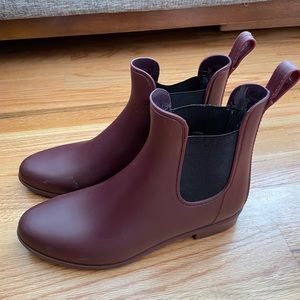 J.CREW Chelsea Boots - 8